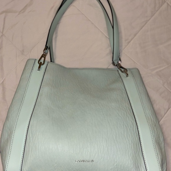Calvin Klein Ellie Large Tote Bag Mint Green NWOT - Picture 4 of 10